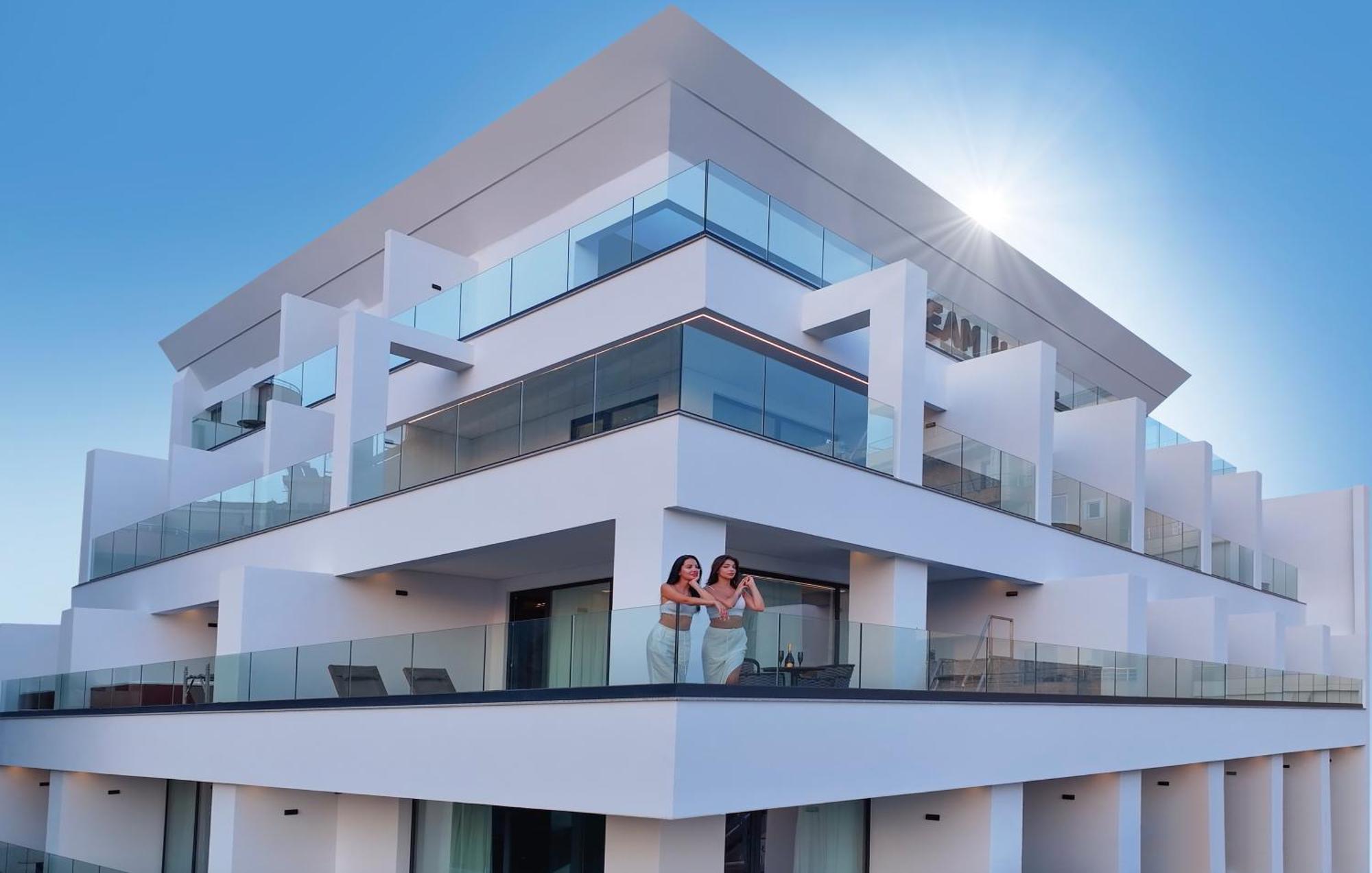 Dream Hotel Saranda Exterior photo