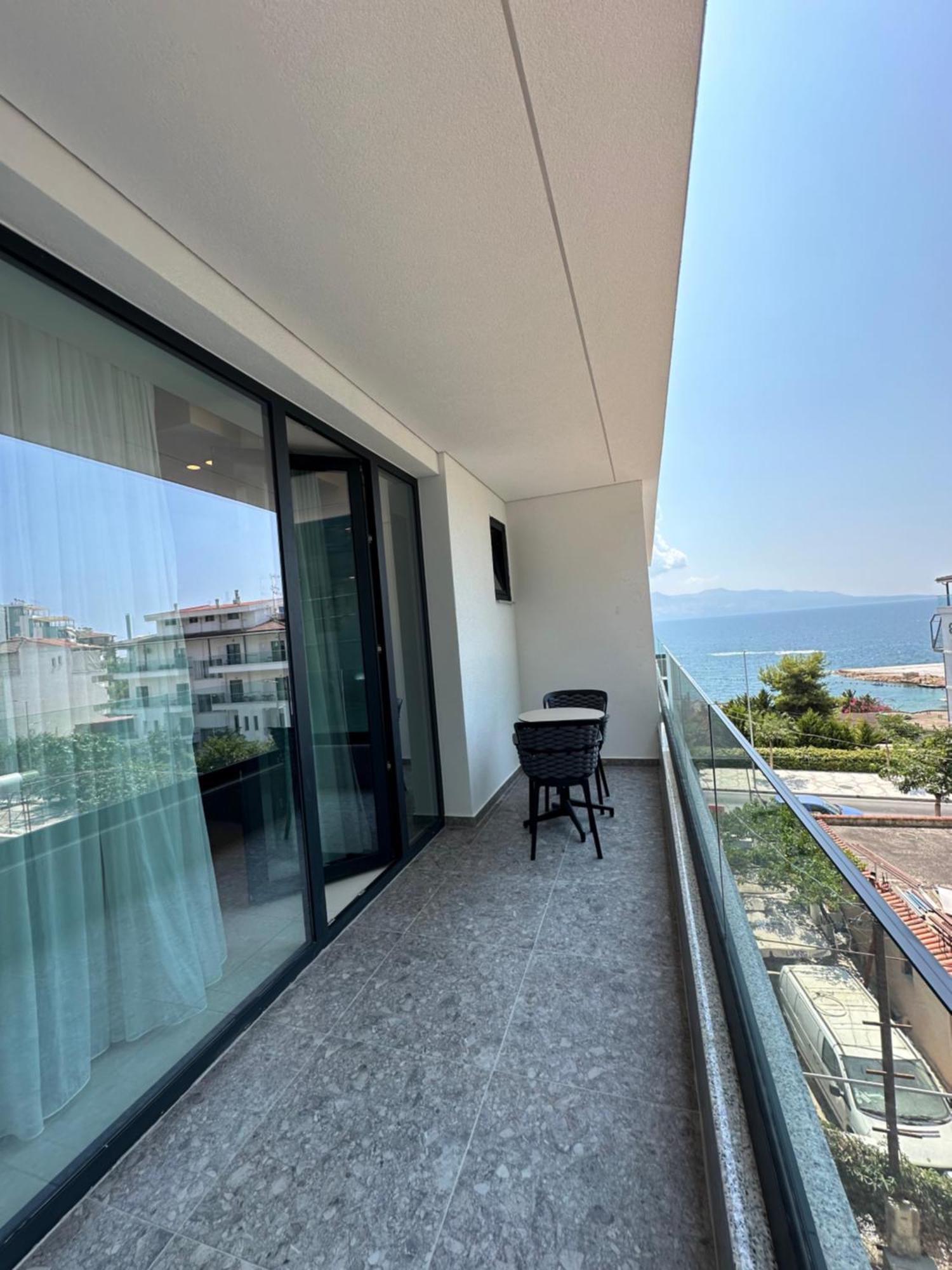 Dream Hotel Saranda Exterior photo