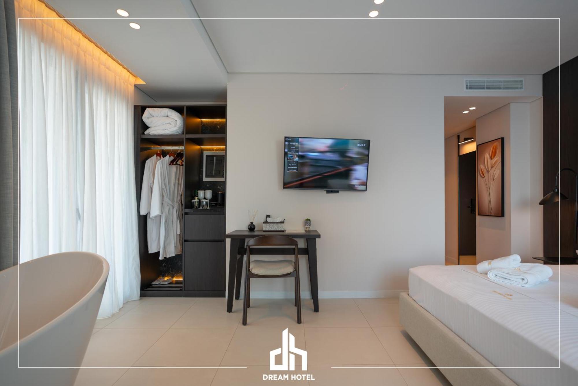 Dream Hotel Saranda Exterior photo